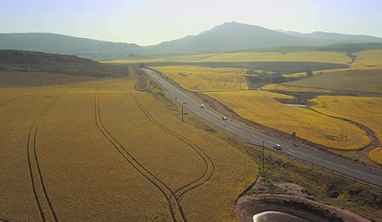 無人機技術(shù)在現(xiàn)代農(nóng)業(yè)領(lǐng)域的應(yīng)用與發(fā)展(圖2) 無人機技術(shù)在現(xiàn)代農(nóng)業(yè)領(lǐng)域的應(yīng)用與發(fā)展(圖2)